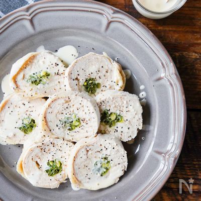 レンジで失敗なし!
くるくる鶏ロール
