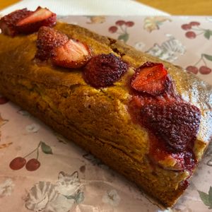 puricoの作ってみた!投稿(バター不要！いちごのバウントケーキ)