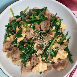 milkの作ってみた!投稿(ボリュームたっぷり！豚たま中華風炒め)