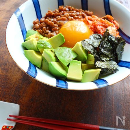 アボカドキムチ納豆丼 By Y S レシピサイト Nadia ナディア プロの料理家のおいしいレシピ