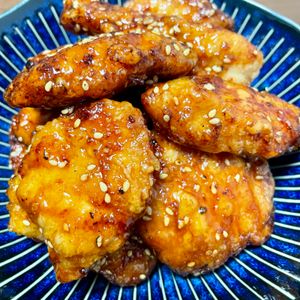 momoの作ってみた!投稿(【鶏むね肉の揚げ焼きタレから】甘辛ダレたっぷり絡ませました)