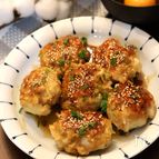 ヘルシーで食べ応え抜群！白菜入り照り焼きつくね