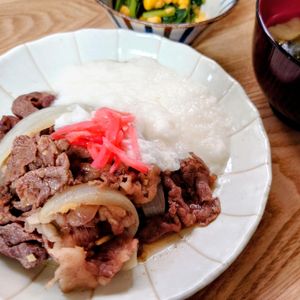 1063890の作ってみた!投稿(【つゆだく牛丼】めちゃめちゃ美味しい♡)