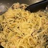 【5分で最強焼きそば】ツナと塩昆布焼きそばの工程3