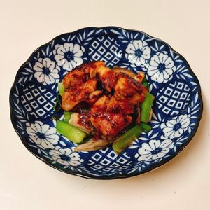 りんの作ってみた!投稿(ご飯すすむ♪鶏肉のにんにく生姜焼き)