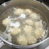 鶏団子とチンゲン菜の春雨スープ（鶏団子ふんわり）の工程1