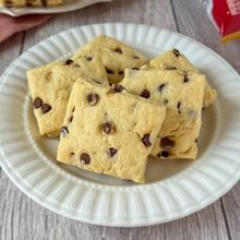材料4つ♪チョコチップスコッキー