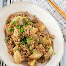 ねっとり美味しい♡里芋のごま味噌バター炒め