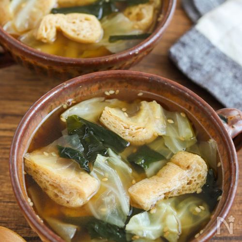 パパッと完成！油揚げとキャベツの中華風スープ
