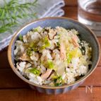 炊いたご飯に混ぜるだけ♪子供爆食「白菜とツナの炊き込みご飯」