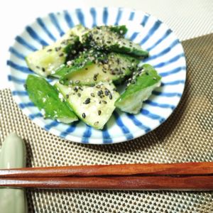 M＊Pの作ってみた!投稿(きゅうりだけ～《塩麹で中華風♡お漬物サラダ》)