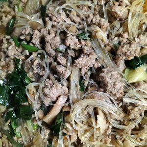 1207859の作ってみた!投稿(ボリュームおかず♪ニラとひき肉の麻婆春雨)