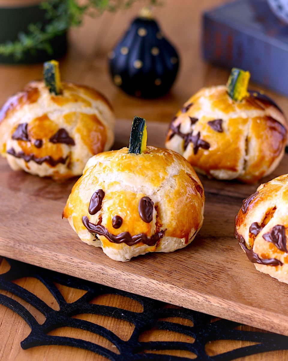ハロウィンに配れる♡立体チョコパンプキンパイのおばけのレシピ動画