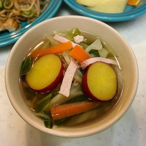 ゆきぼうの作ってみた!投稿(【じつは簡単かつおだしで作る】ふんわりたまごのキャベツスープ)