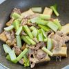 ごはんが恋しくなる♪【豚こまと厚揚げの甘辛炒め煮】の工程4