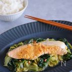 鮭と白菜のピリ辛味噌蒸し