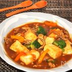 彩り野菜をたっぷり食べる♪豆腐のカレーあんかけ