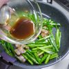 夏の味「ニラ豚玉炒め」の工程4