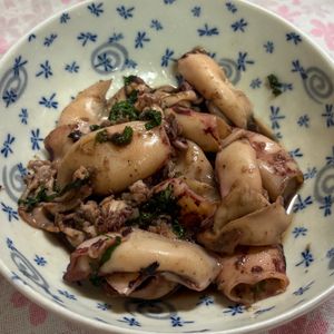 チョビの助の作ってみた!投稿(＊やりいかの丸ごとしそバター炒め＊)
