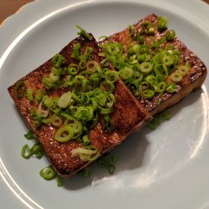 たりおの作ってみた!投稿(【厚揚げの甘旨照り焼き】すき焼のたれだけでご飯がすすむ1品！)