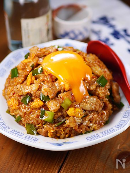 行列の中華屋さんの🍚ガッツリスタミナ☆🤩☆豚バラにら炒飯