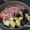 【なすと豚肉の甘辛丼】調味料2つ!忙しい時のぱぱっとご飯の工程3