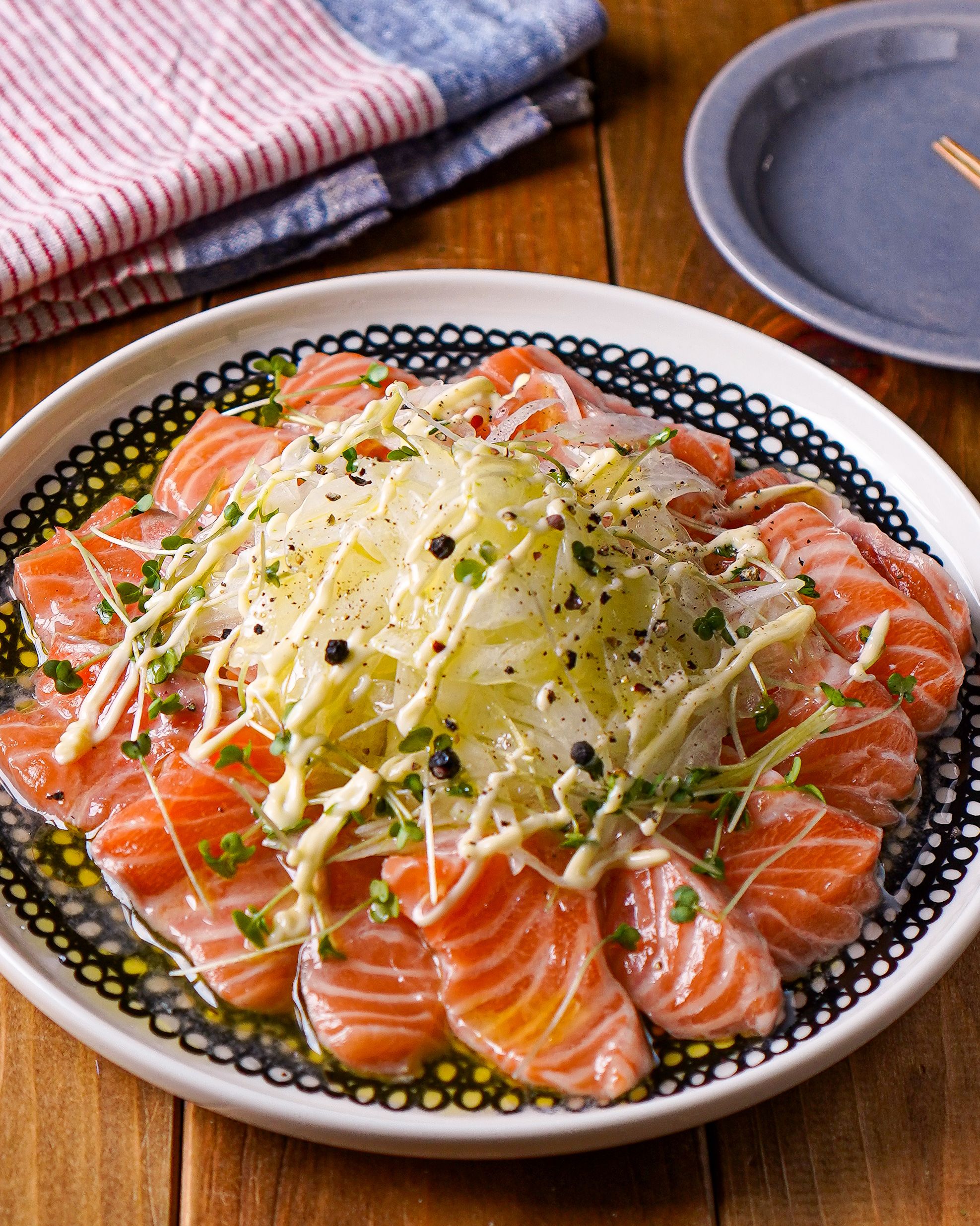 サーモンとオニマヨのカルパッチョ】 | レシピサイトNadia