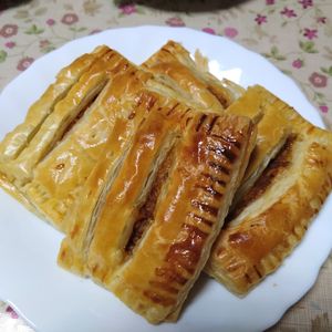 984936の作ってみた!投稿(冷凍パイシートで作る基本のミートパイ)