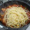 太麺で作る「茄子とズッキーニのトマトソースパスタ」の工程6