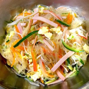 301182の作ってみた!投稿(【きゅうりとハムの中華春雨サラダ】味染み染みレンジで簡単♬︎)