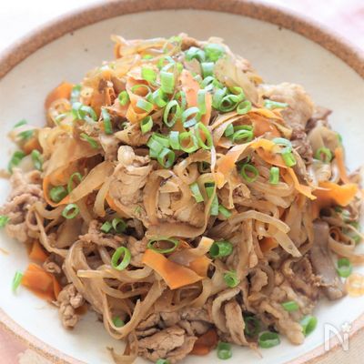 旨みたっぷり！豚肉・ごぼう・糸こんにゃくのきんぴら