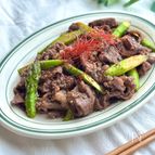 やみつきご飯泥棒★【牛肉とアスパラの黒胡椒炒め】