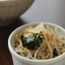 もやしのごま味噌あえ