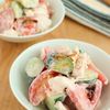 ささみとトマトときゅうりの七味マヨ和え