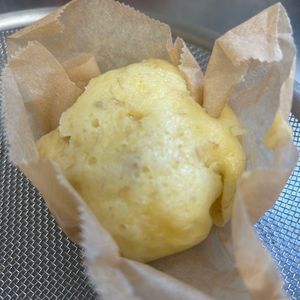 よったんの作ってみた!投稿(作業時間5分フライパンでモチふわ【バナナヨーグルト蒸しパン】)