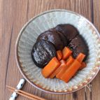 しいたけとにんじんの甘辛煮