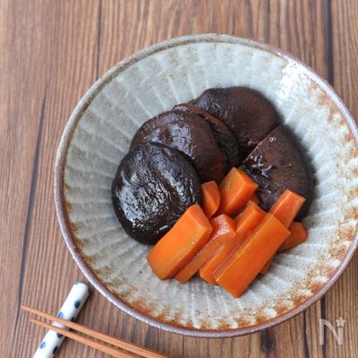 しいたけとにんじんの甘辛煮