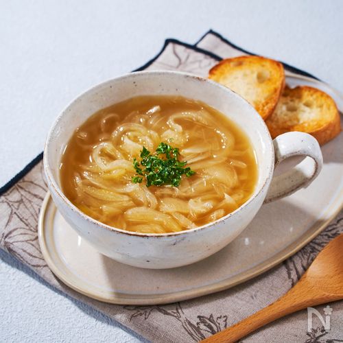 玉ねぎだけ！簡単！トロトロ！オニオンスープ