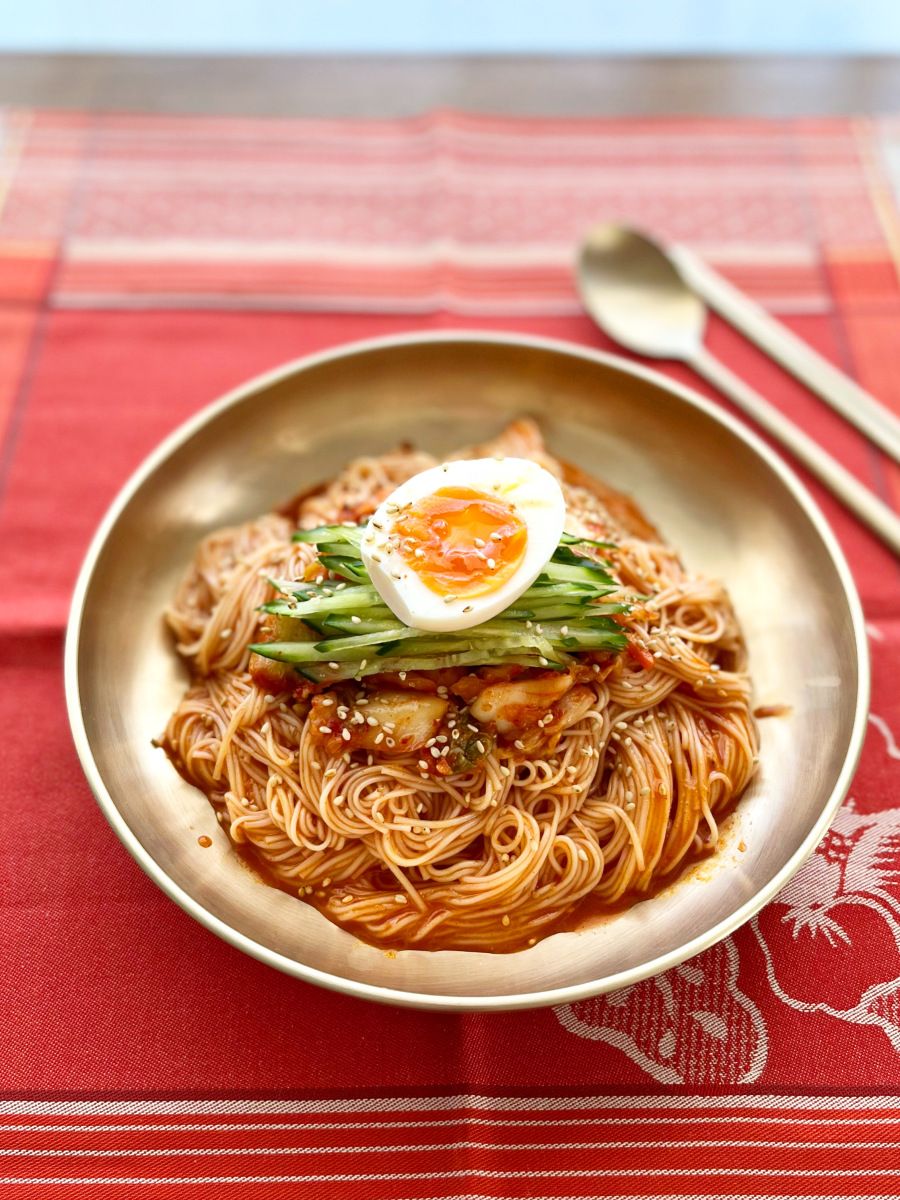 ピリ辛 コチュジャンソースで作る ビビンククス風そうめん レシピサイト Nadia ナディア プロの料理家のおいしいレシピ