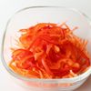 冷凍OK！　お弁当の彩り副菜　にんじんとパプリカのナムルの工程1