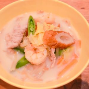 ミルクの作ってみた!投稿(食べ過ぎのリセットに♪男子も喜ぶ『ちゃんぽん風おかずスープ』)