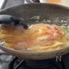 【めちゃラク♡ふわとろ旨塩天津飯】包丁もまな板不要で簡単！の工程3