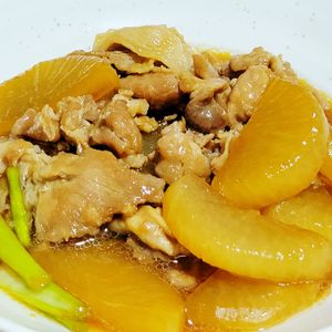 ヴェルの作ってみた!投稿(【大根と豚こま肉の煮物】甘辛煮物の黄金比！食材置き換えOK！)
