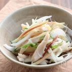 ササミ、みょうが、たまねぎの酢の物