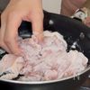 簡単なのにごちそう感♡【とうもろこしのガリバタチキン】の工程3