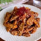 お箸が止まらない！おつまみにも嬉しい「新ごぼうの甘辛焼き」