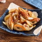 材料2つでパパッと！【ちくわと玉ねぎの甘辛焼き】