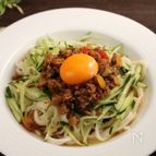 冷やしうどん(冷やし中華)　スパイスミート　