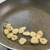 香ばしさ満点【豚バラガーリックライス】の工程1
