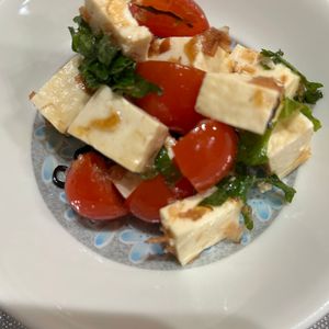 おいしーさーの作ってみた!投稿(【豆腐と大葉の塩こんおかかサラダ】簡単おいしい和風サラダ！)